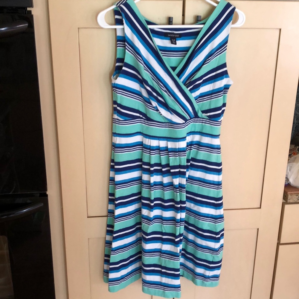 Lands End size 6-8 dress